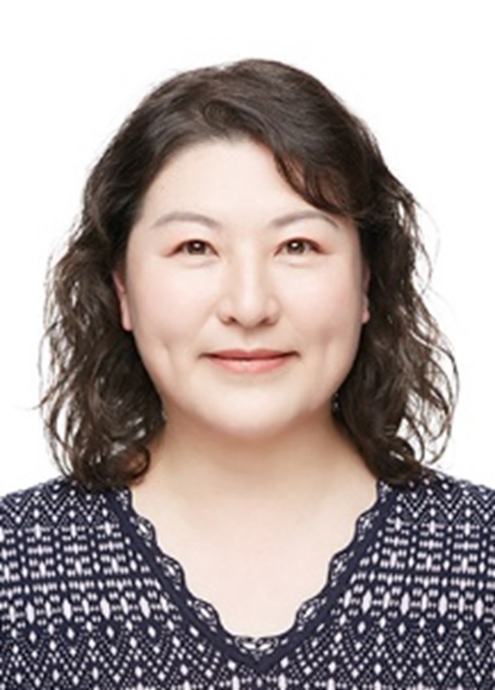 Yufeng Zhao