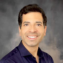Daniel E Velasquez