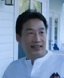 Wenxuan Hu