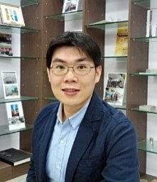 Chi-Hsiang Lien