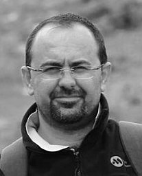 Dincer Ayaz .