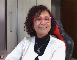 Tânia Marcia Costa