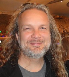 Steven Graves