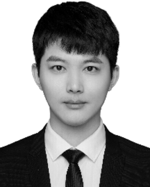 Jianwei Yang